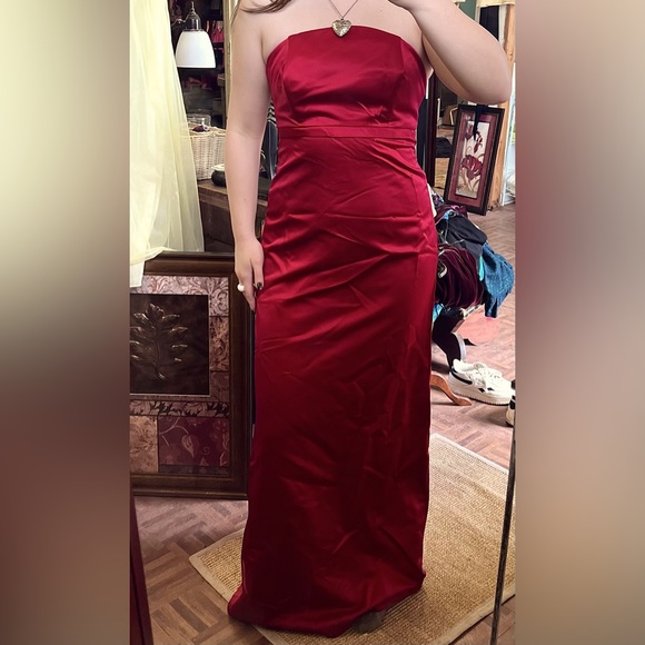 Vintage Impression Red Satin Strapless Dress, Size 12, Great Condition - Picture 2 of 16